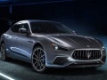 Тоглоом Maserati Ghibli Hybrid Slide